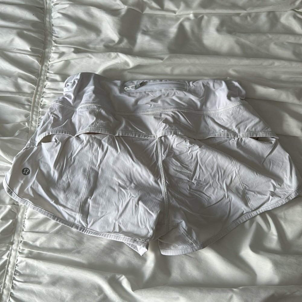 White Lululemon short